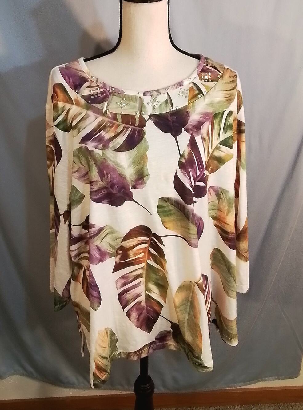 Alfred Dunner purple and green leaf design